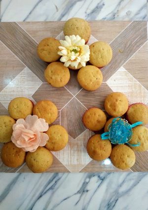 A picture of Vanilla Cup cake.