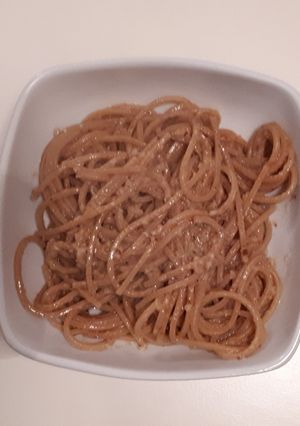 Foto di Spaghetti con bottarga, mandorle e pinoli