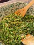 Green Beans with Walnuts and Garlic