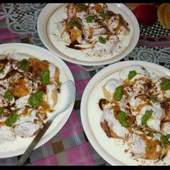 A picture of Dahi vada.