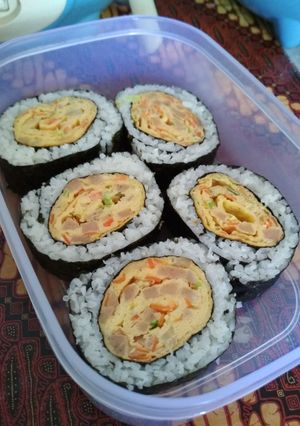 Foto resep Omelette Kimbap