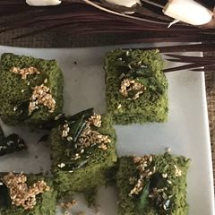 A picture of Sprouts dhokla.
