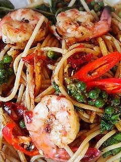A picture of Spicy Stir-Fried Spaghetti.