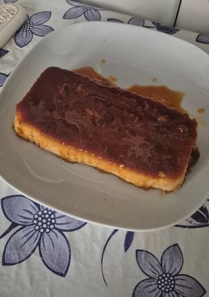 Una foto de Flan de torta de anís