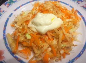 Una foto de Ensalada repollo, zanahoria y manzana diet!