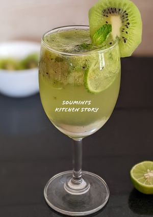A picture of Virgin Kiwi Mojito.