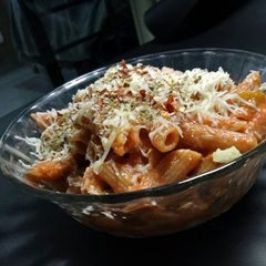 A picture of Cheese pasta.