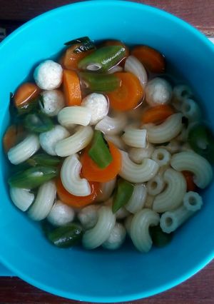 Foto resep Sup Makaroni Bola-bola Ayam (MP-ASI 1Th+)