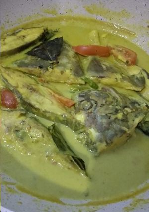 Foto resep Ikan bawal masak santan kuning