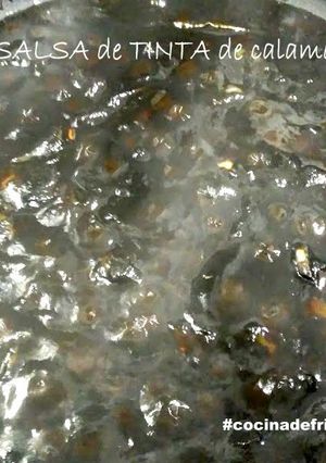 Foto principal de Salsa de Tinta de calamar como guarnición