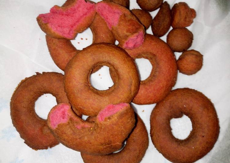 Recipe of Favorite Red velvet doughnuts#my Valentine's recipe#author marathon