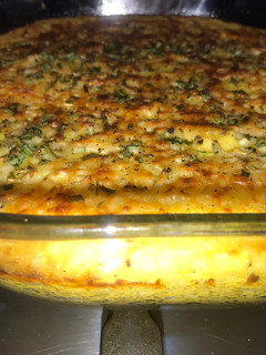 Una foto de Polenta de maíz gratinada
