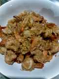 ผัดกุ้งกระเทียม (แบบมีน้ำ)