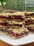 Barritas de avena con mermelada de frutos rojos