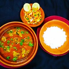 A picture of Lilva Stuff Aloo Dhokli.