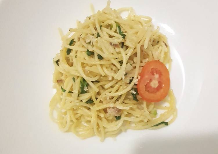Cara mudah meracik Spaghetti Bakcoy ala Aglio e Olio (Bawal Pokcoy) yang enak