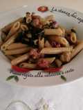 Penne rigate alla salsiccia e coste
