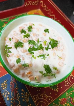 A picture of Spicy Boondi Raita.