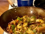 A picture of chicken wok