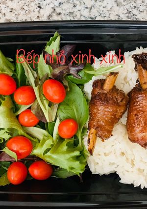 Hình của món Cơm đùi gà kho gừng.
