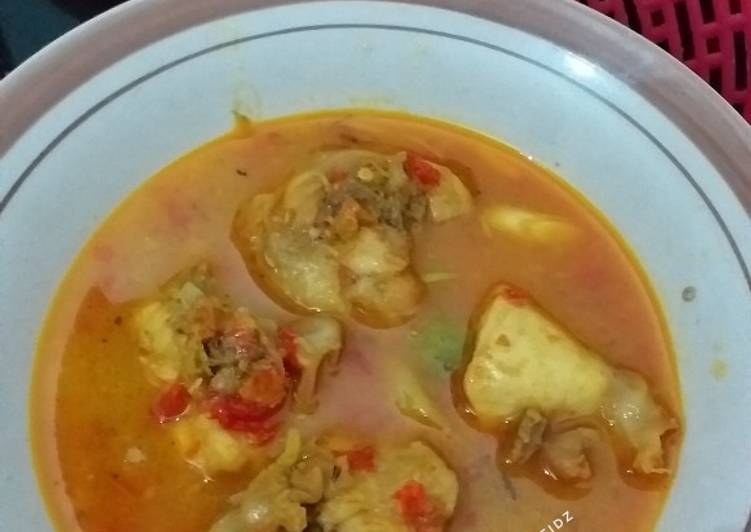 Langkah Mudah untuk Membuat Ayam kuah pedas bumbu kuning Anti Gagal