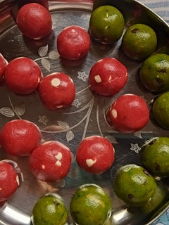 મેરી ચોકલેટ બોલ (Marie Chocolate Ball Recipe In Gujarati) રેસીપી મુખ્ય ફોટો