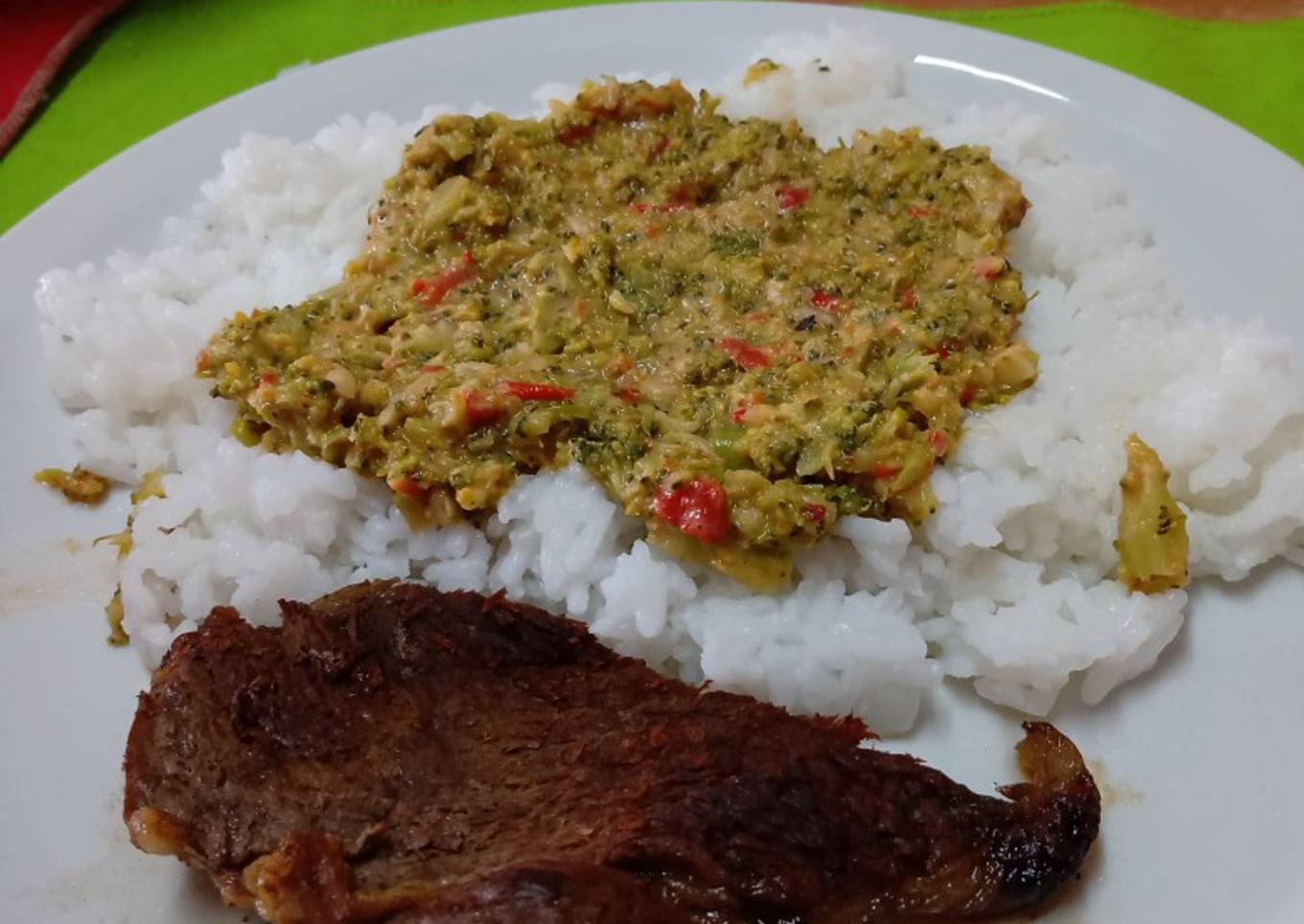 Revuelto/salsa de brócoli