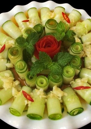 Hình của món Nộm dưa leo 🥒.