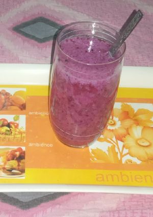A picture of Jamun shots or mojito.