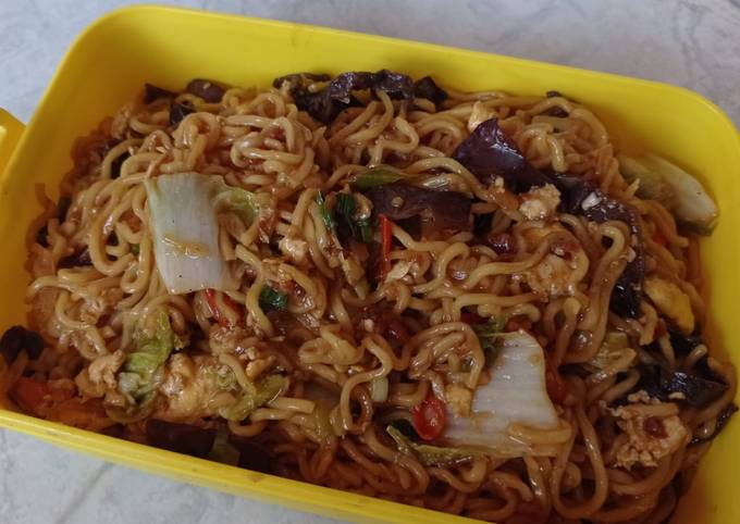 Resep Indomie Goreng Nyemek Extra Hot Oleh Piko Cookpad