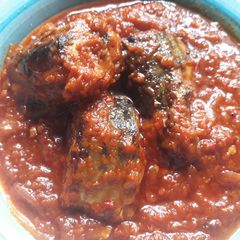 A picture of Fish tomato stew.