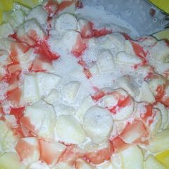 A picture of Creamy Fruit Chat.