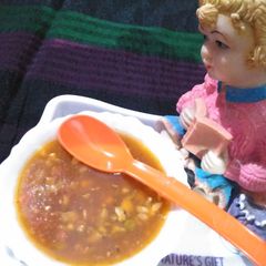 A picture of Hot & sour soup.