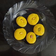 A picture of Kesar peda.