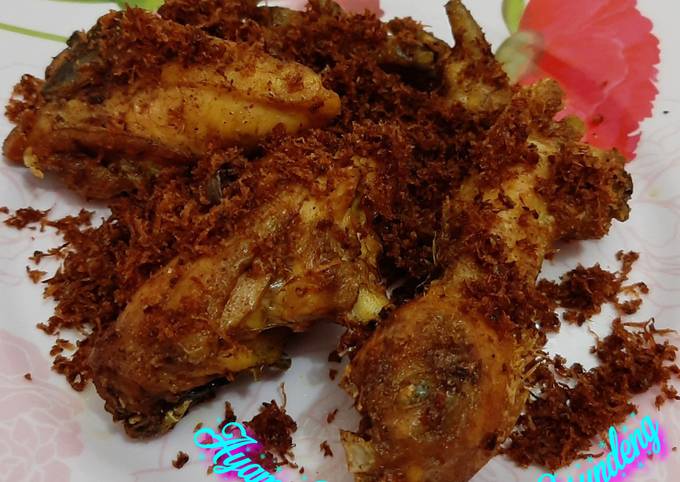 Ayam Goreng Bumbu Serundeng