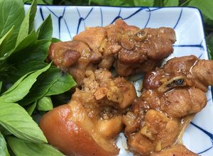 Hình của món Bắp giò heo kho tương.