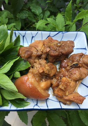 Hình của món Bắp giò heo kho tương.
