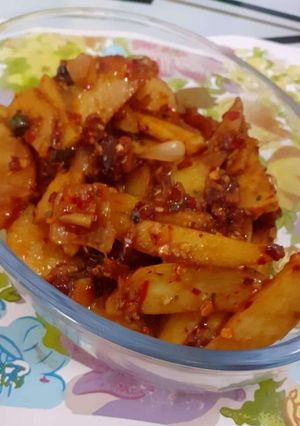 A picture of CHILLI POTATO 🥔.
