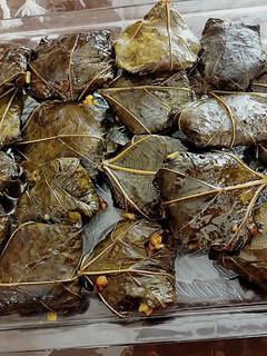 عکسی از دستور دلمه برگ مو