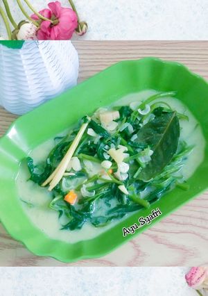 Foto resep Tumis Kangkung Kuah Santan