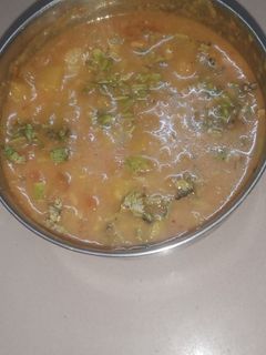लौकी की सब्जी (Lauki ki sabzi recipe in hindi) रेसिपी मुख्य फोटो
