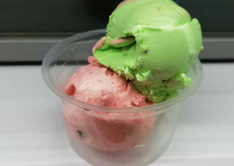 Strawberry and matcha ice creams