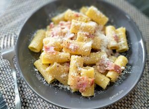 Foto principal de Rigatoni carbonara