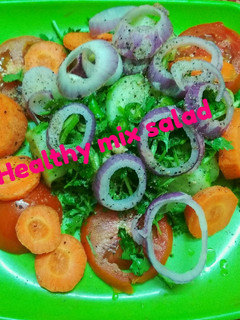 A picture of Healthy mix salad.