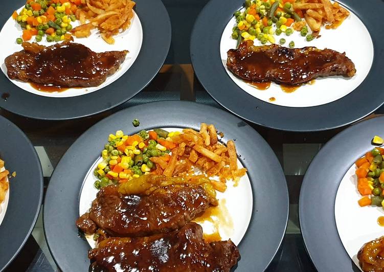 Cara Memasak Sirloin Steak yang Renyah!