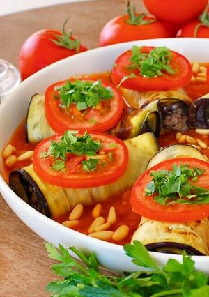صورة لوصفة رولات الباذنجان المحشية باللحمة والجبنة
