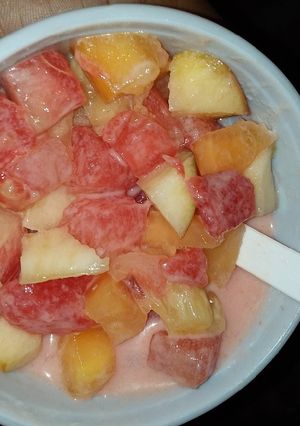 A picture of Fruits salad.