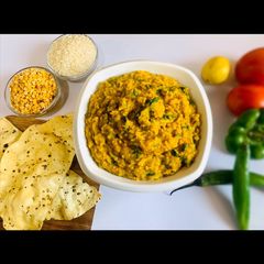 A picture of Masala Khichdi.