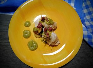 Foto di Involtini di pollo con crema di piselli