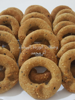 صورة لوصفة كعك التمر بالسميد